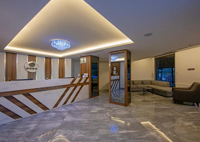 Citrus Luna Hotel 3*