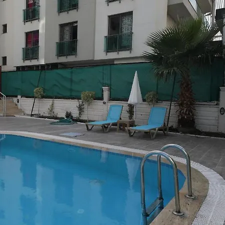 Citrus Luna Hotel 3*