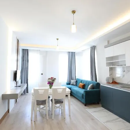 Hotel Citrus Luna