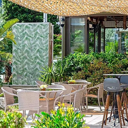 Citrus Luna Hotel 3*