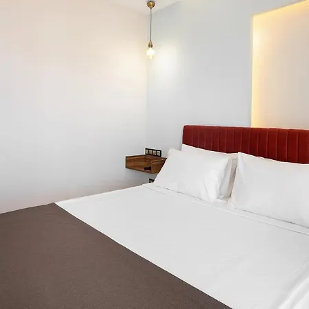 Hotel Citrus Luna 3*
