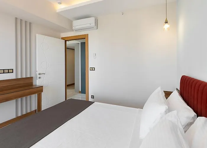 Hotel Citrus Luna