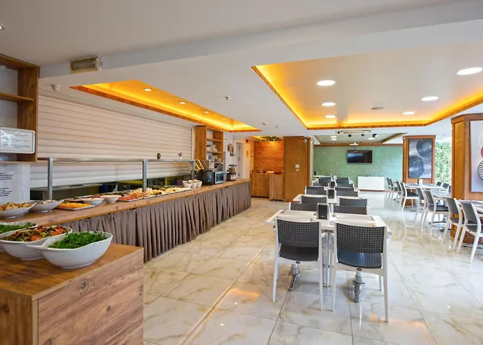 Citrus Luna Hotel