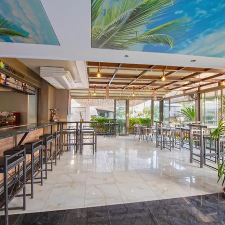 Citrus Luna Szálloda